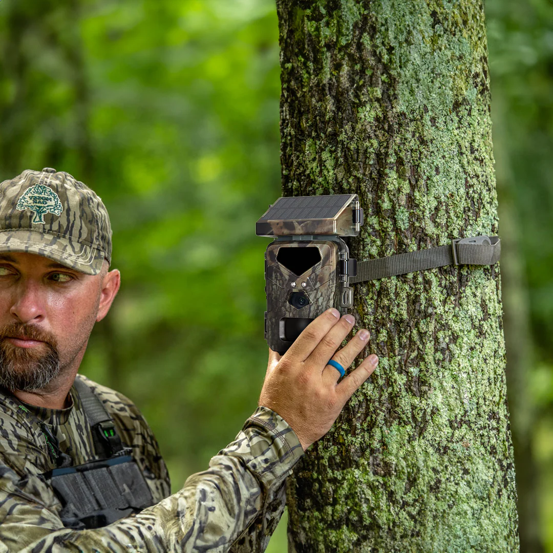 Ghost Oak Solar Trail Camera